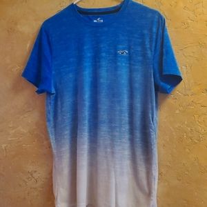 Hollister Men's shirt